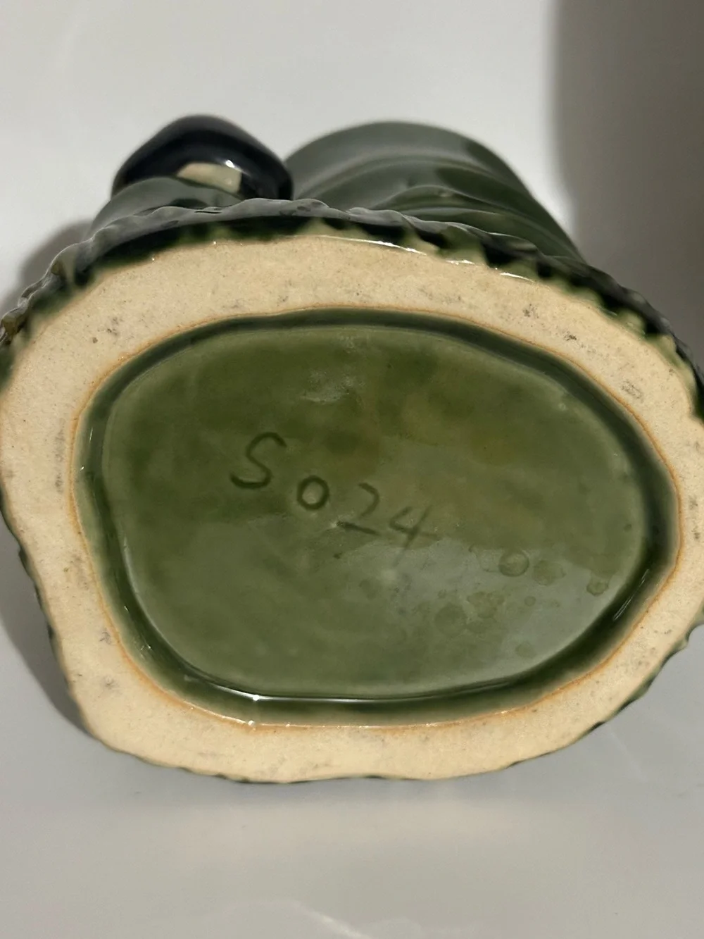 N/A vintage planter